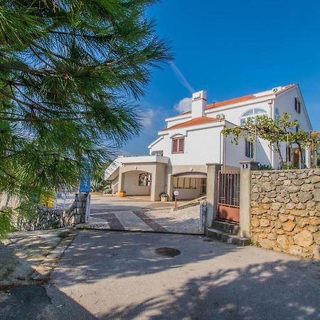 Apartments Grand & Plav In Krk Krk Town Bagian luar foto