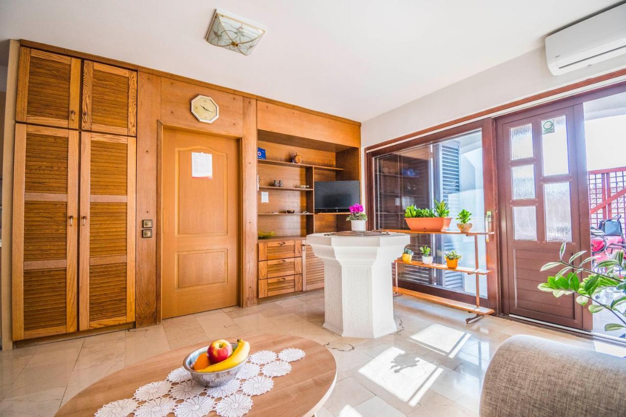 Apartments Grand & Plav In Krk Krk Town Bagian luar foto