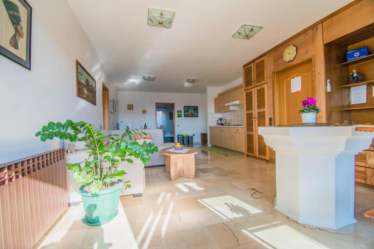 Apartments Grand & Plav In Krk Krk Town Bagian luar foto