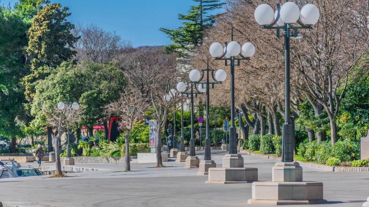Apartments Grand & Plav In Krk Krk Town Bagian luar foto