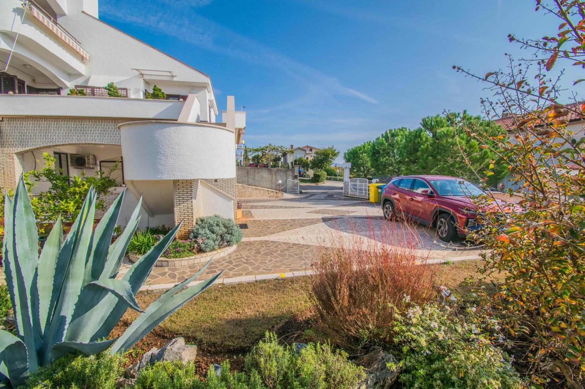 Apartments Grand & Plav In Krk Krk Town Bagian luar foto