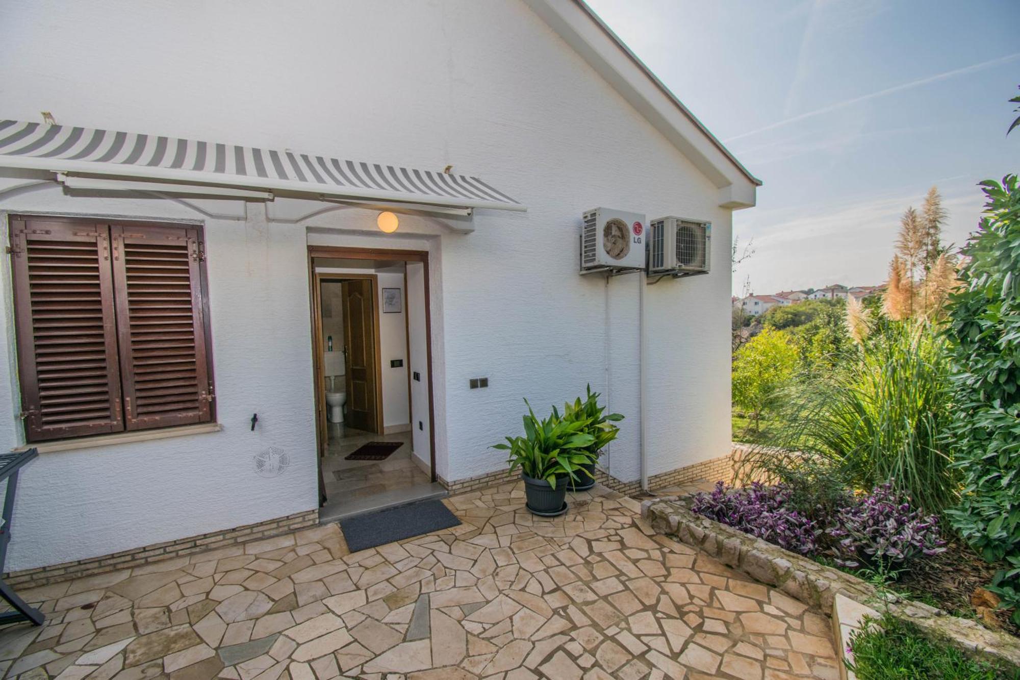 Apartments Grand & Plav In Krk Krk Town Bagian luar foto