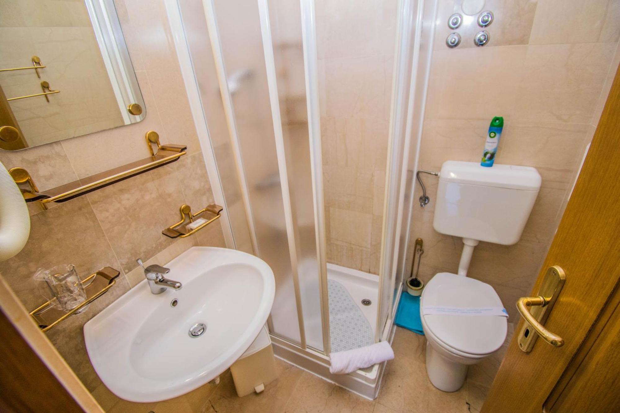 Apartments Grand & Plav In Krk Krk Town Bagian luar foto